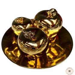deco figuras bandeja grande con 3 manzanas en ceramico dorado